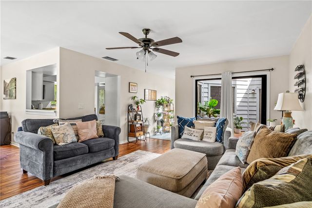 2150 Pine Creek Boulevard 105, Vero Beach, FL 32966