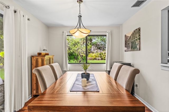 2150 Pine Creek Boulevard 105, Vero Beach, FL 32966