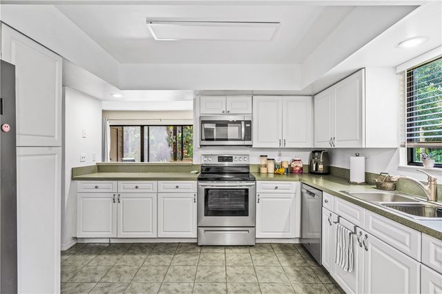 2150 Pine Creek Boulevard 105, Vero Beach, FL 32966