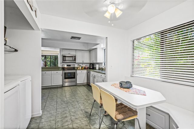 2150 Pine Creek Boulevard 105, Vero Beach, FL 32966