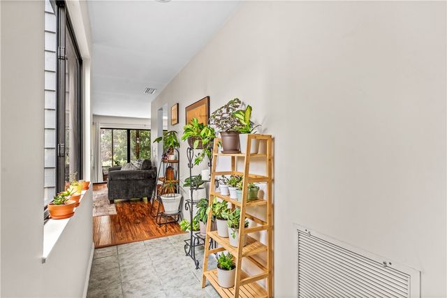 2150 Pine Creek Boulevard 105, Vero Beach, FL 32966