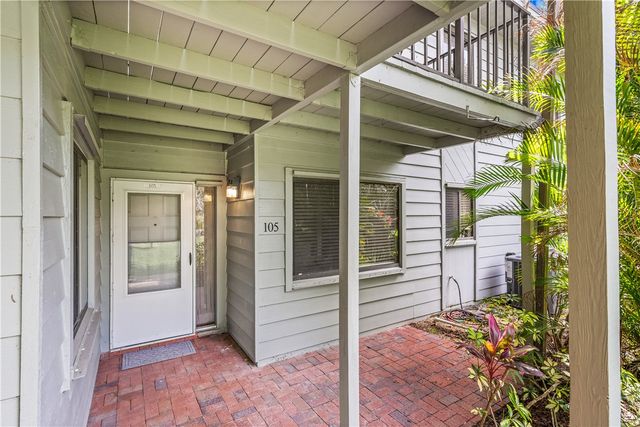 2150 Pine Creek Boulevard 105, Vero Beach, FL 32966