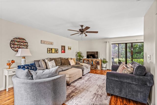 2150 Pine Creek Boulevard 105, Vero Beach, FL 32966