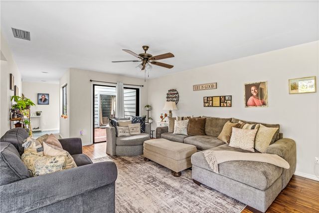 2150 Pine Creek Boulevard 105, Vero Beach, FL 32966