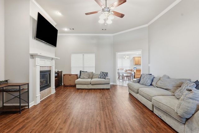 2505 Gladiola, Conway, AR 72034