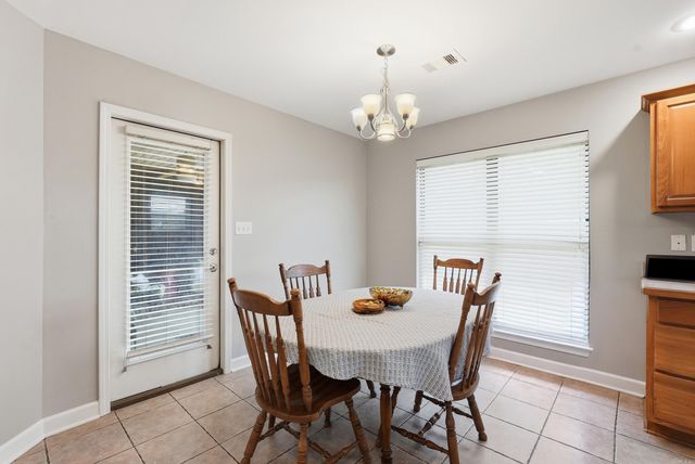 2505 Gladiola, Conway, AR 72034