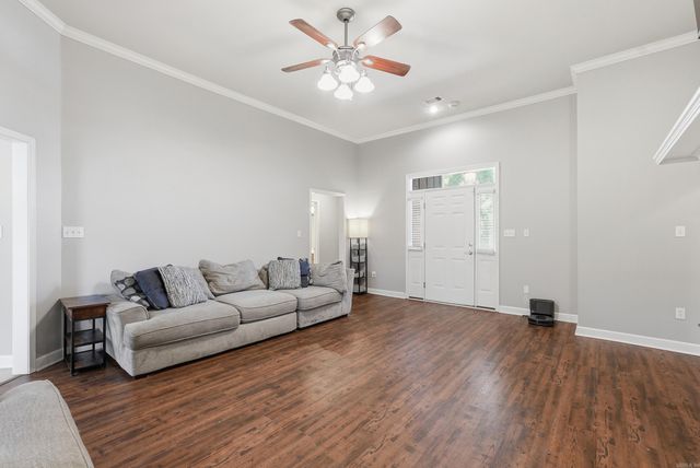 2505 Gladiola, Conway, AR 72034