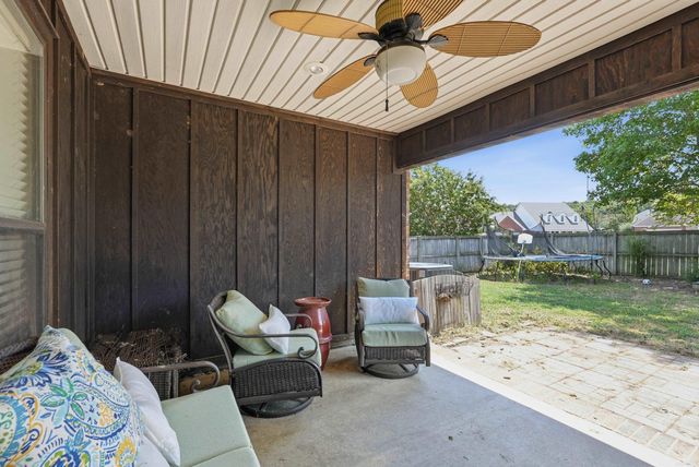 2505 Gladiola, Conway, AR 72034
