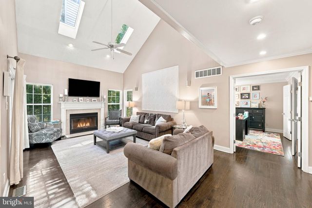 606 SIGNERS CIR, Marlton, NJ 08053