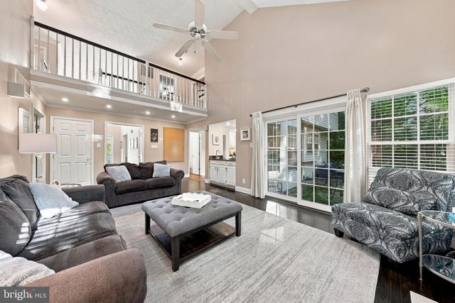 606 SIGNERS CIR, Marlton, NJ 08053