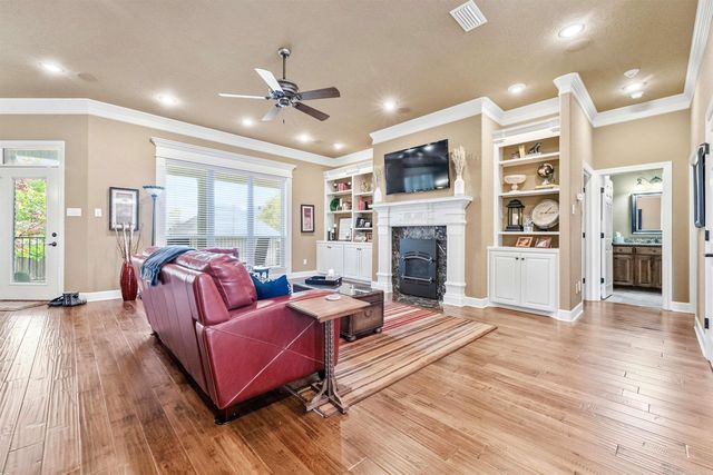 2724 Whitewood Drive, Sherwood, AR 72120