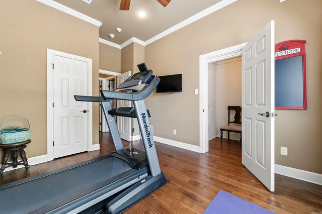 2724 Whitewood Drive, Sherwood, AR 72120