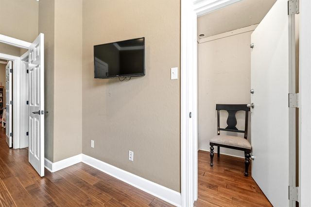 2724 Whitewood Drive, Sherwood, AR 72120