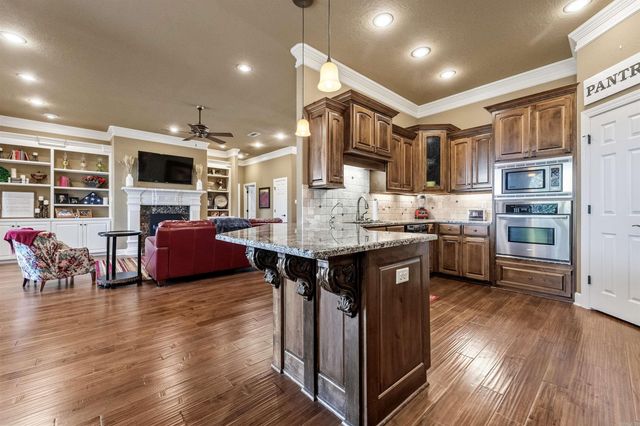 2724 Whitewood Drive, Sherwood, AR 72120