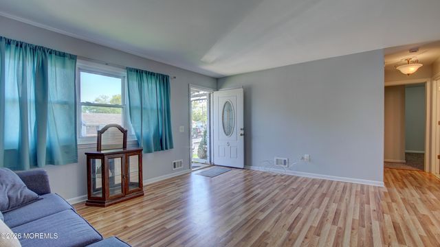 5 Missouri Court 217, Matawan, NJ 07747