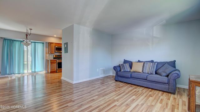 5 Missouri Court 217, Matawan, NJ 07747