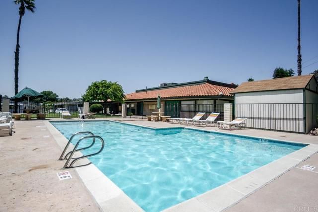 2130 Sunset Drive 135, Vista, CA 92081