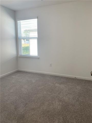 921 Summer Rain Way, Acworth, GA 30102