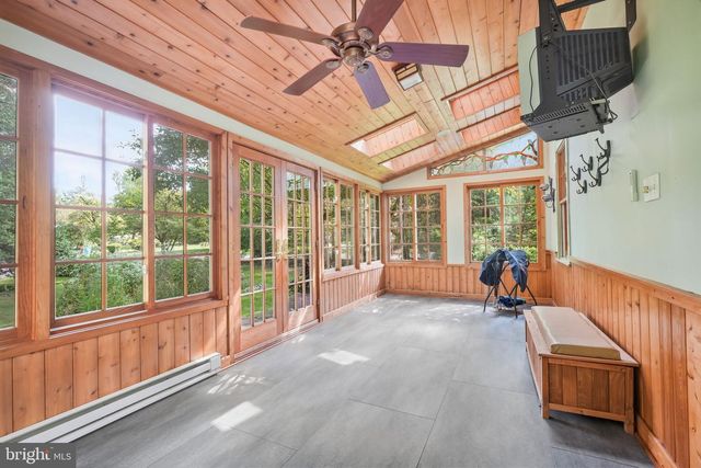1204 EVERGREEN RD, Yardley, PA 19067