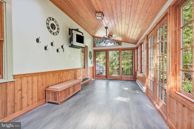 1204 EVERGREEN RD, Yardley, PA 19067