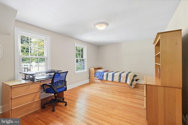 1204 EVERGREEN RD, Yardley, PA 19067