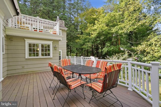 1204 EVERGREEN RD, Yardley, PA 19067