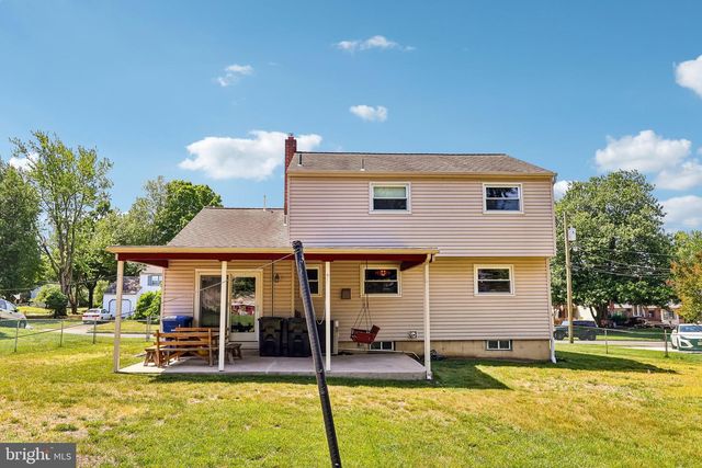 102 CAMBRIDGE DR, Cinnaminson, NJ 08077