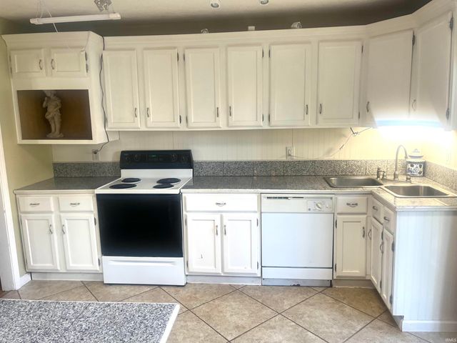 603 Reynolds Drive, Kokomo, IN 46902