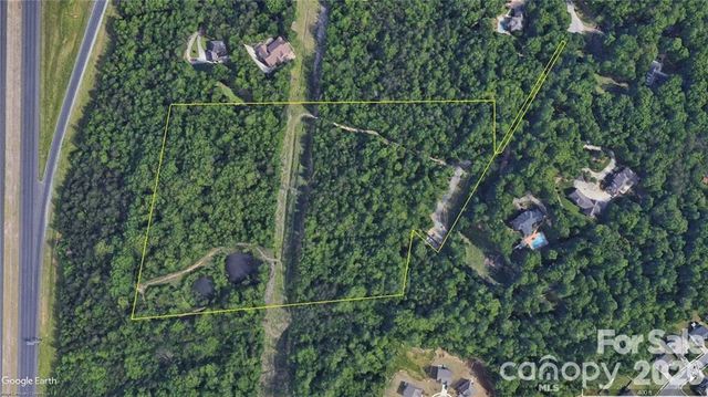 4316 & 4304 Satterwythe Lane, Charlotte, NC 28215