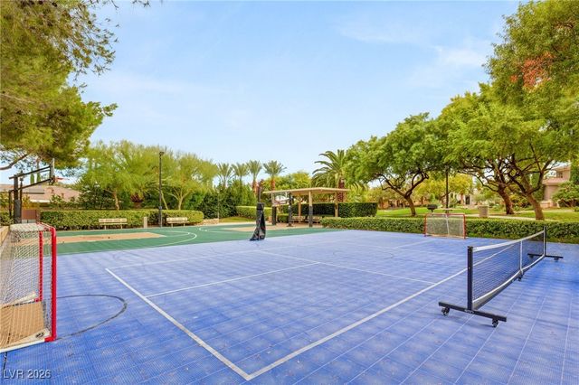 204 Luxaire Court, Las Vegas, NV 89144