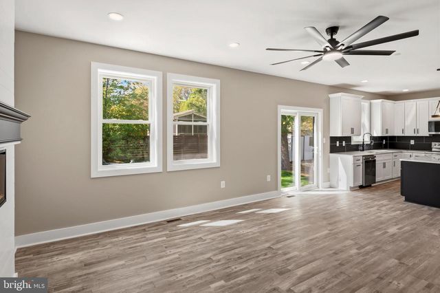 584 PARK RD, Severna Park, MD 21146