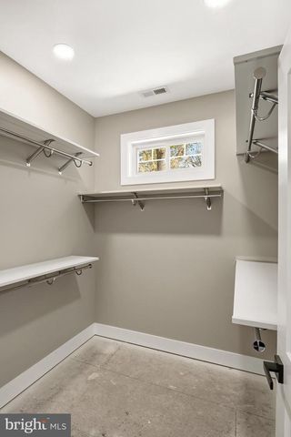 584 PARK RD, Severna Park, MD 21146