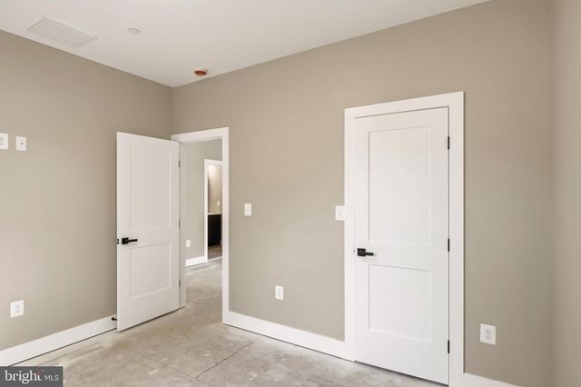 584 PARK RD, Severna Park, MD 21146