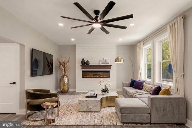 584 PARK RD, Severna Park, MD 21146