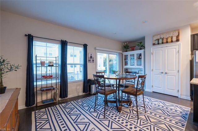 605 Brickell CHSE, Chesapeake, VA 23324