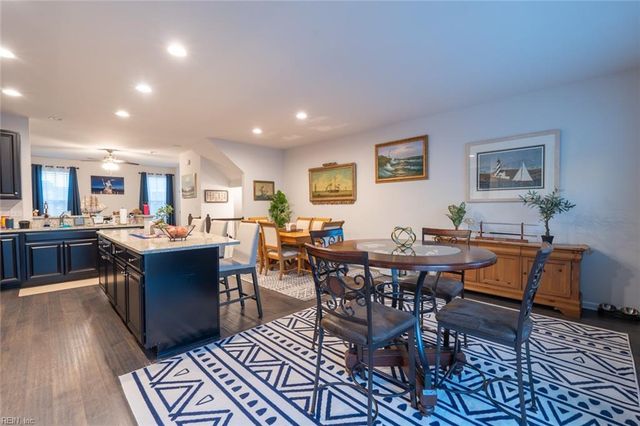 605 Brickell CHSE, Chesapeake, VA 23324