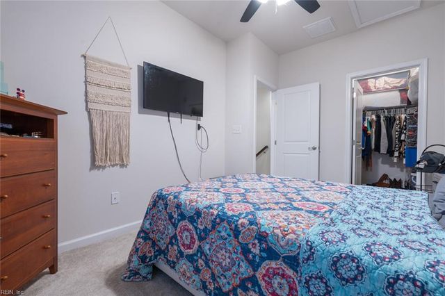 605 Brickell CHSE, Chesapeake, VA 23324