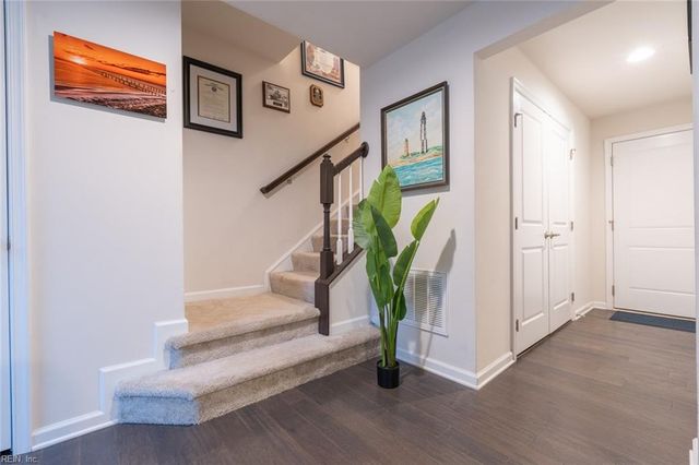 605 Brickell CHSE, Chesapeake, VA 23324