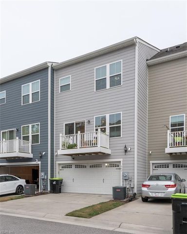 605 Brickell CHSE, Chesapeake, VA 23324