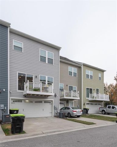 605 Brickell CHSE, Chesapeake, VA 23324