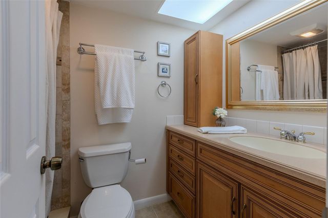 305 30TH AVENUE W A208, Bradenton, FL 34205