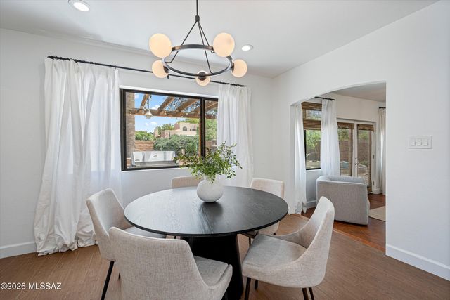 3770 N Fox Avenue, Tucson, AZ 85716