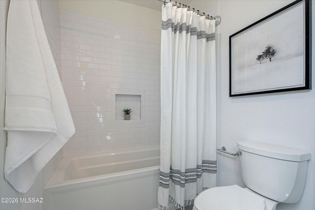 3770 N Fox Avenue, Tucson, AZ 85716