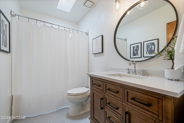 3770 N Fox Avenue, Tucson, AZ 85716