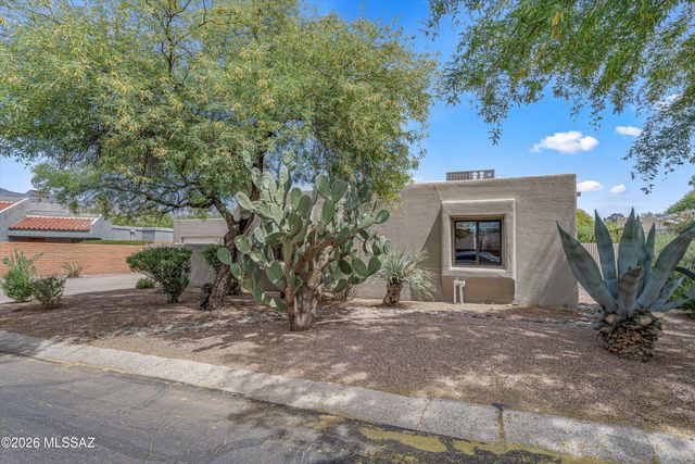 3770 N Fox Avenue, Tucson, AZ 85716