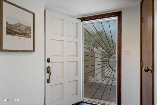 3770 N Fox Avenue, Tucson, AZ 85716