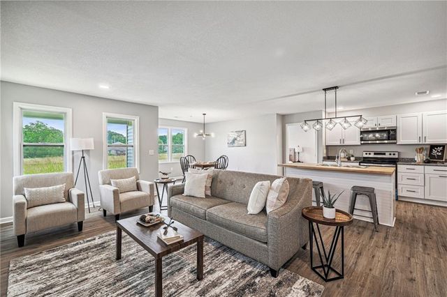 4605 Appleton Avenue, Kansas City, MO 64133