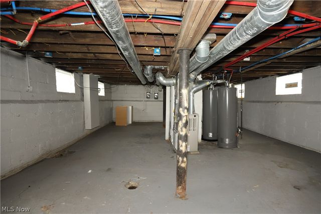 9409 Mount Auburn Avenue, Cleveland, OH 44104