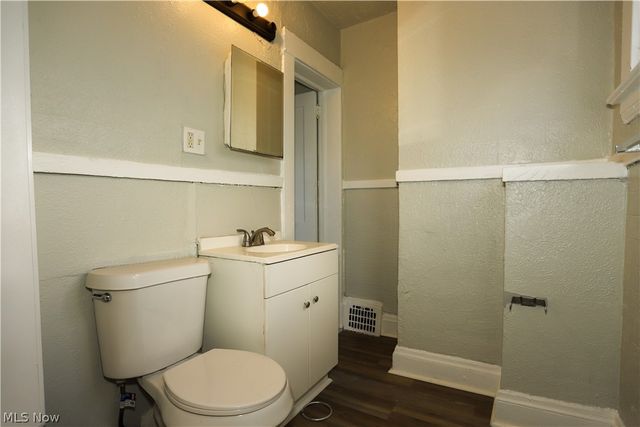 9409 Mount Auburn Avenue, Cleveland, OH 44104