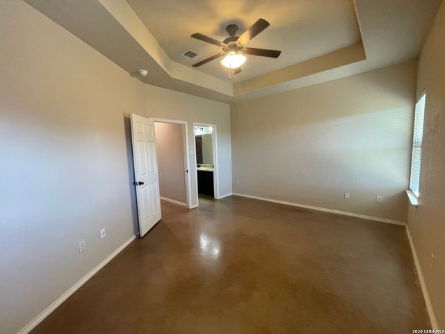 758 SAENGERHALLE RD, New Braunfels, TX 78130